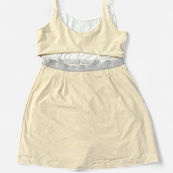 Outdoor Voices Court Cutout Tennis Dress Cream Spellout Logo Cream Sz M - Picture 5 of 6